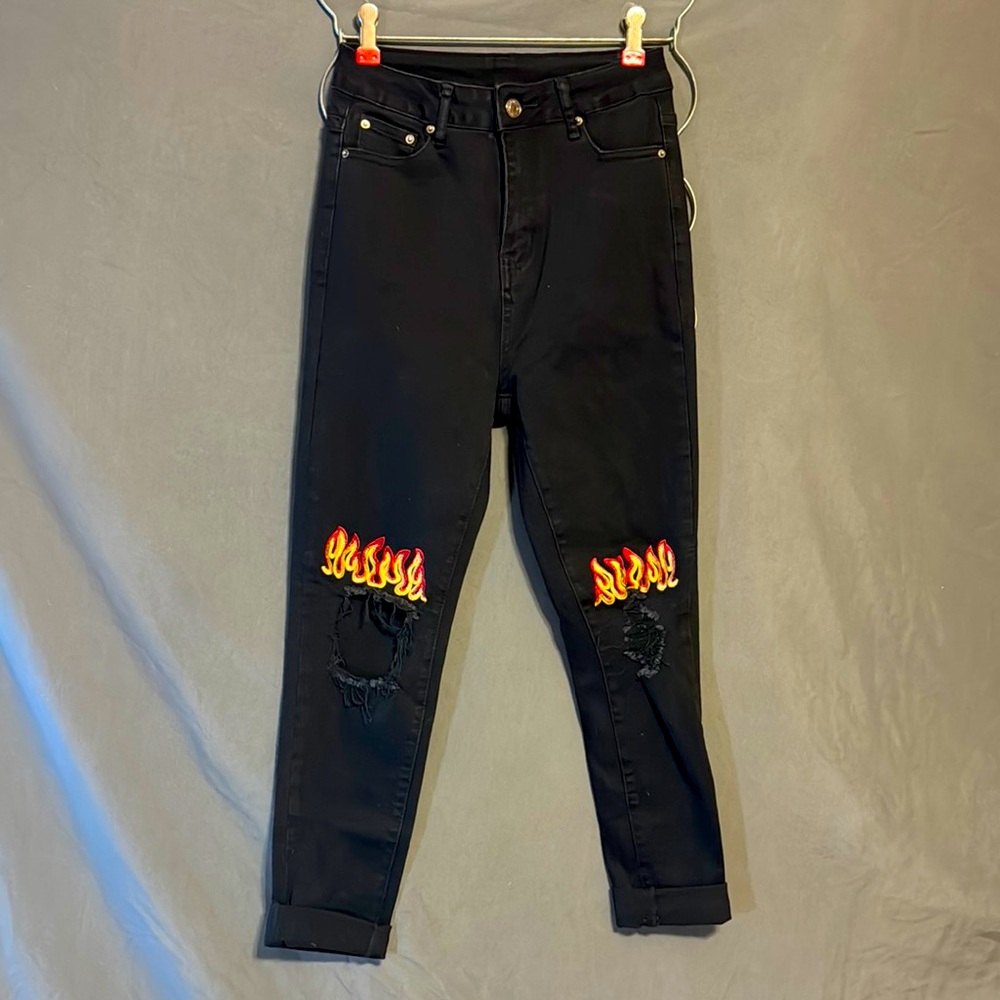 Black Jeans with Flame Embroidery